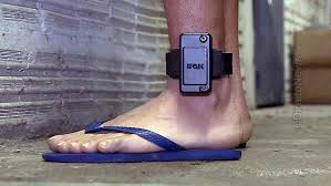 Tornozeleira eletrônica